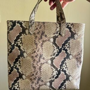 Snake-Print Tote Bag in Beige and Black